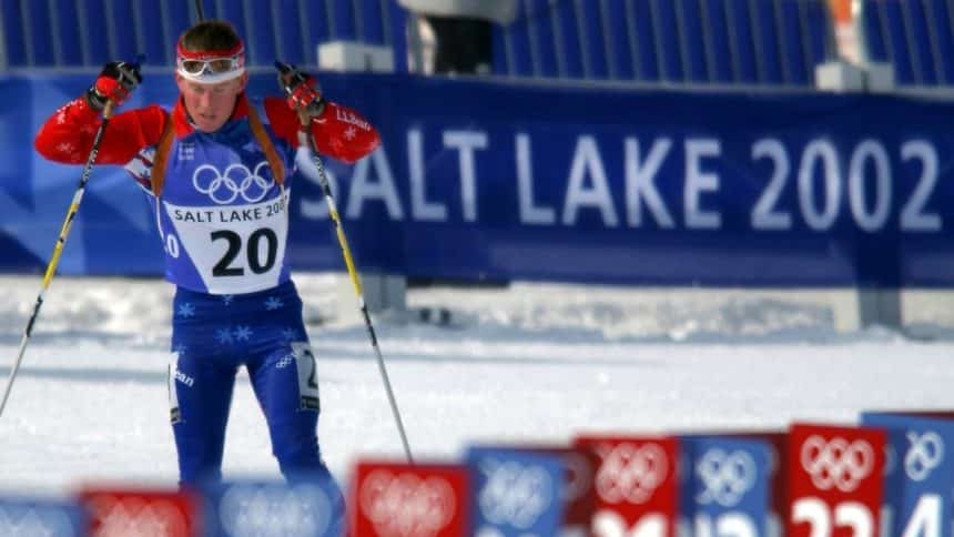 Biatlonac se natječe na Olimpijskim igrama (biatlon discipline)